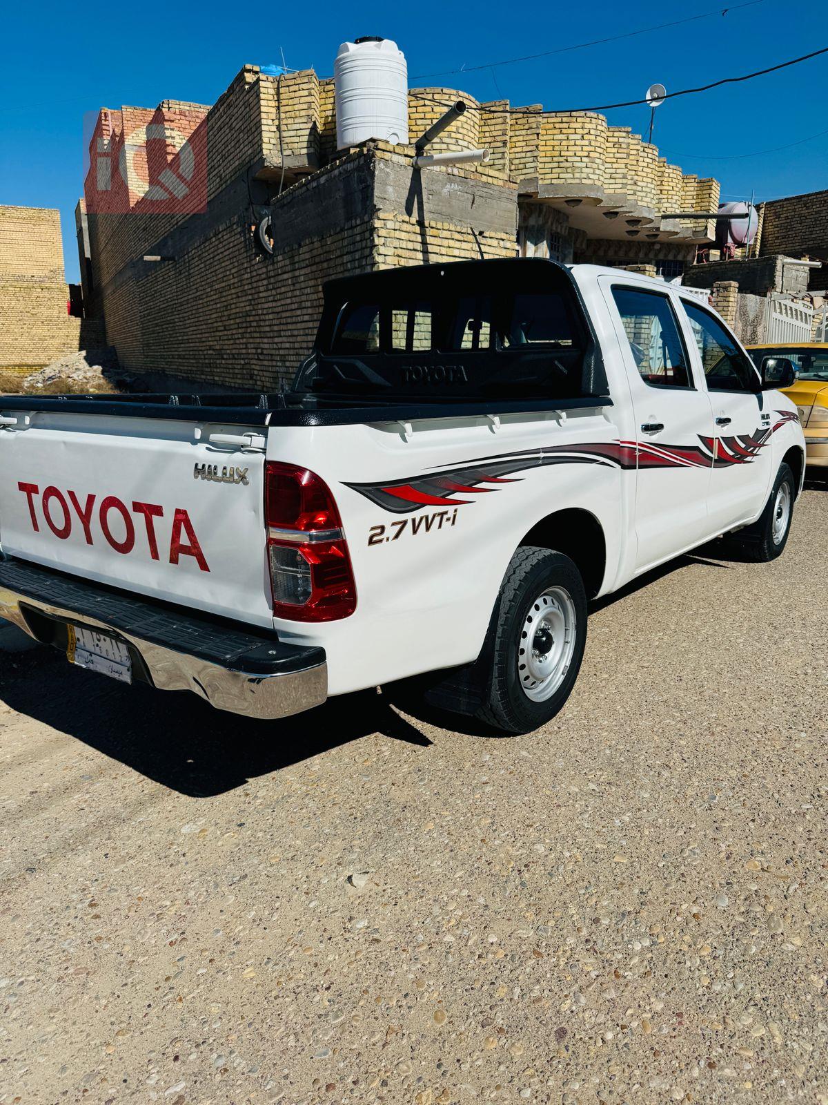 Toyota Hilux